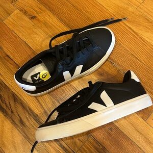 Campo Easy Two-Tone Leather Sneakers black and white